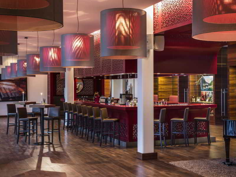 Asia Hotel & Spa Leoben ลีโอเบน ภายนอก รูปภาพ