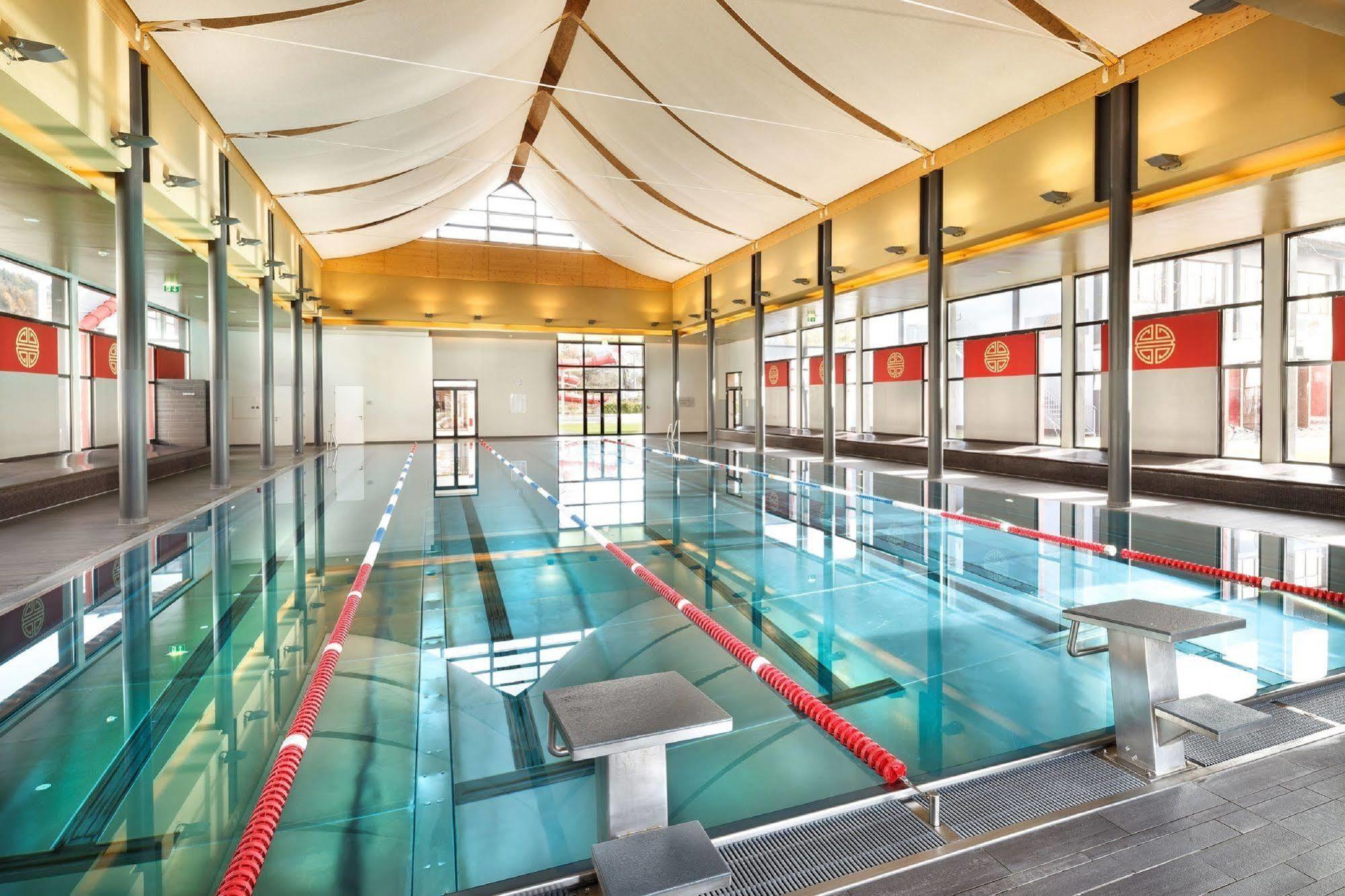 Asia Hotel & Spa Leoben ลีโอเบน ภายนอก รูปภาพ
